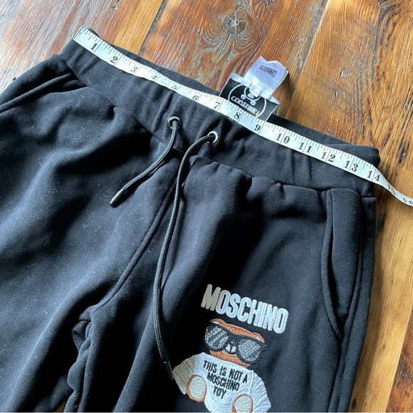 Authentic- MOSCHINO Teddy Bear Crewneck + Jogging Pants Set. - Picture 6 of 11
